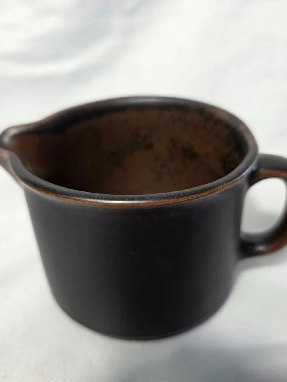 Arabia of Finland Rushka Creamer Light & Dark Brown Spotted NEW
